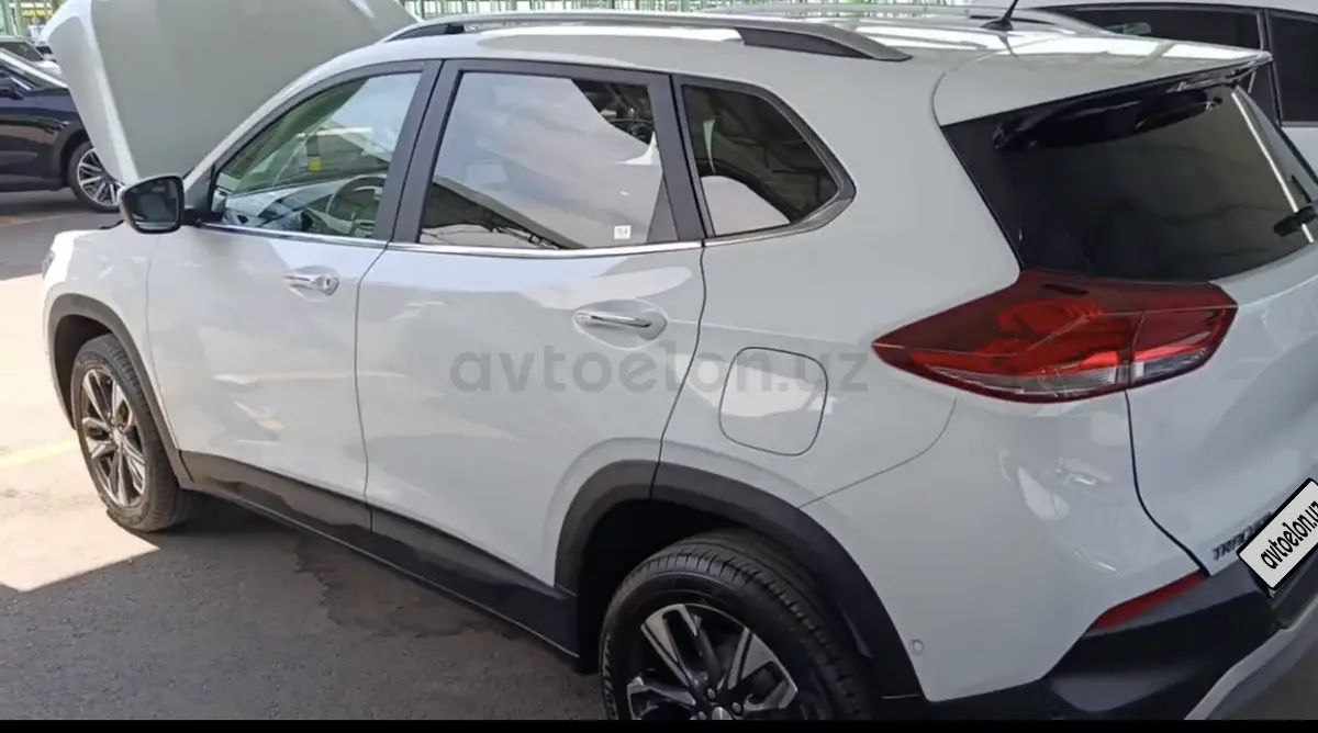 Chevrolet Tracker 2