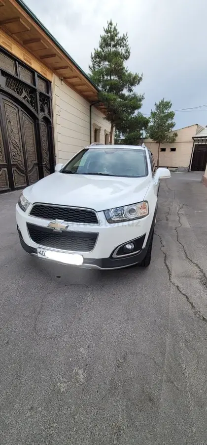 Chevrolet Captiva,  3 позиция