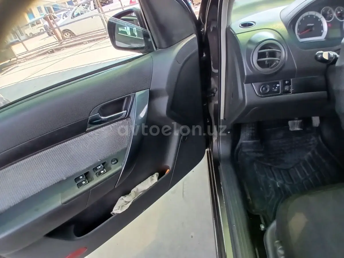 Chevrolet Nexia 3,  4 позиция