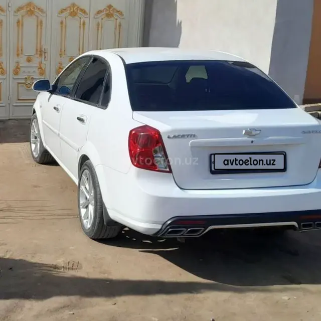 Chevrolet Lacetti,  1 позиция