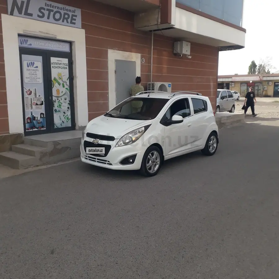 Chevrolet Spark,  4 позиция