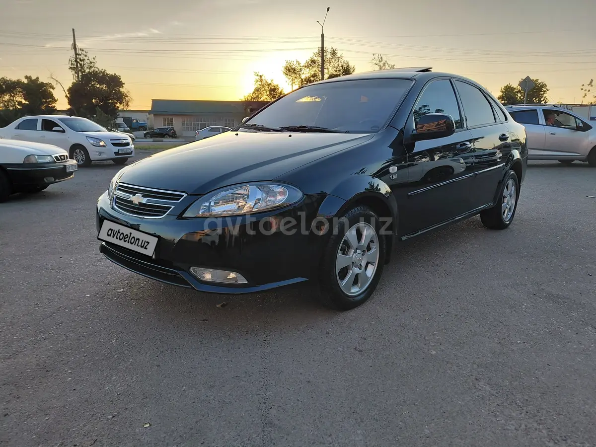 Chevrolet Gentra,  3 позиция