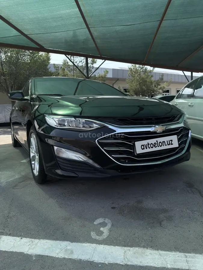 Chevrolet Malibu 2
