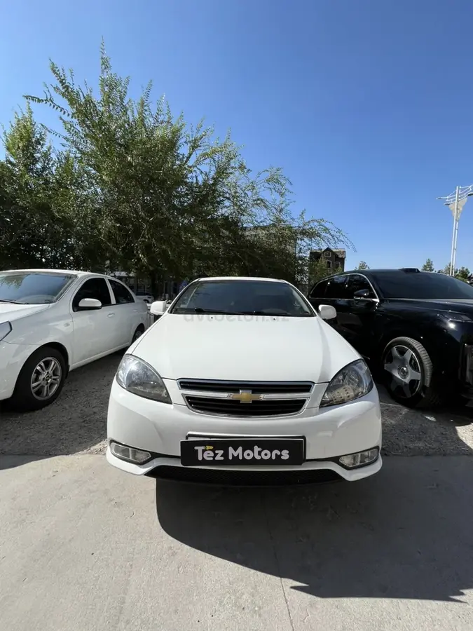 Chevrolet Gentra,  1 позиция