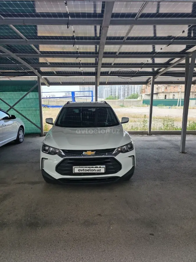 Chevrolet Tracker 2