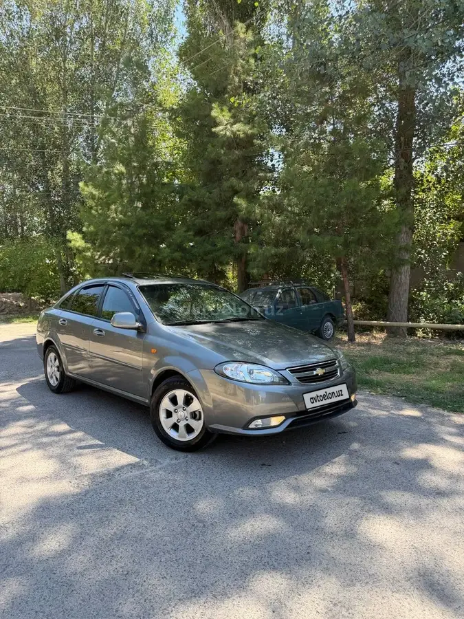 Chevrolet Gentra,  3 позиция