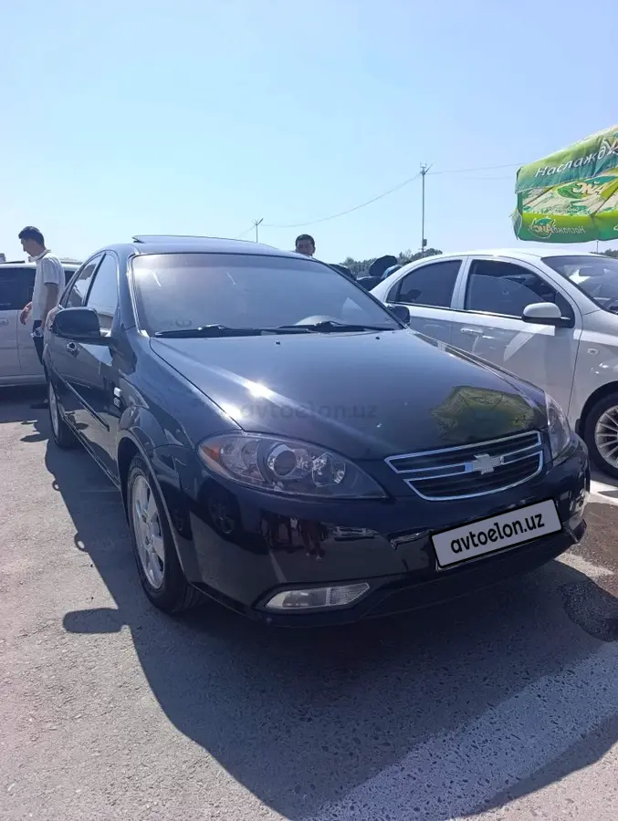 Chevrolet Gentra,  3 позиция