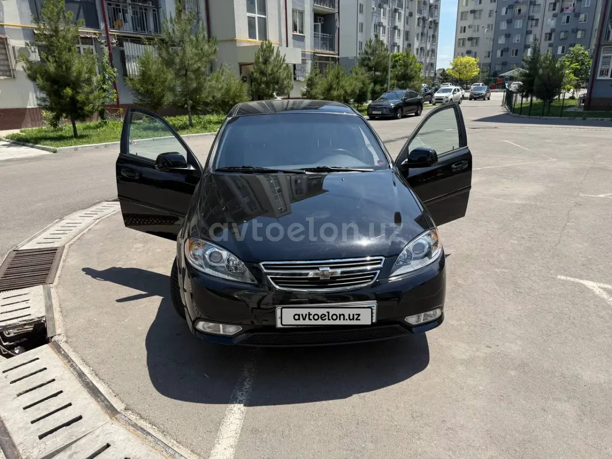 Chevrolet Gentra,  2 позиция