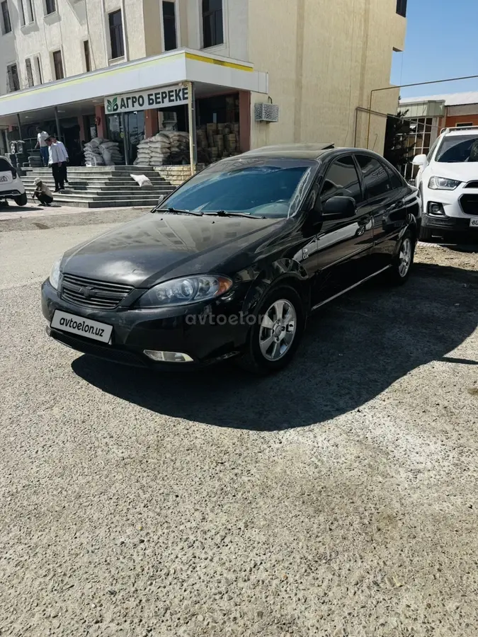 Chevrolet Gentra,  3 позиция
