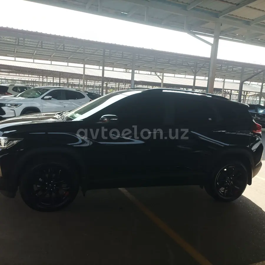 Chevrolet Tracker 2