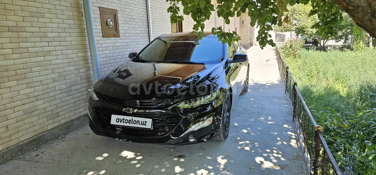 Chevrolet Malibu 2