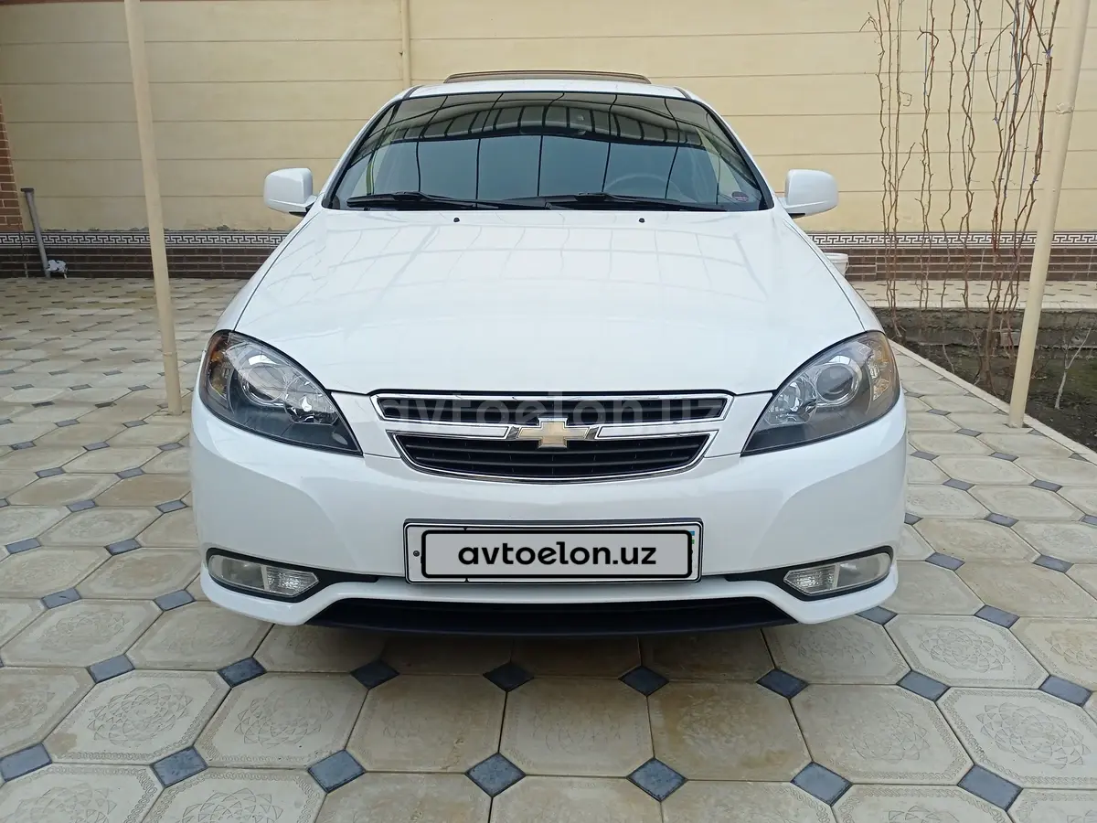 Chevrolet Gentra,  3 позиция