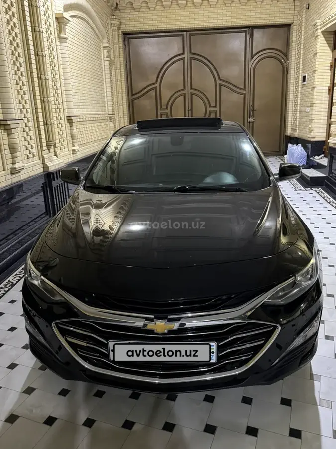 Chevrolet Malibu 2