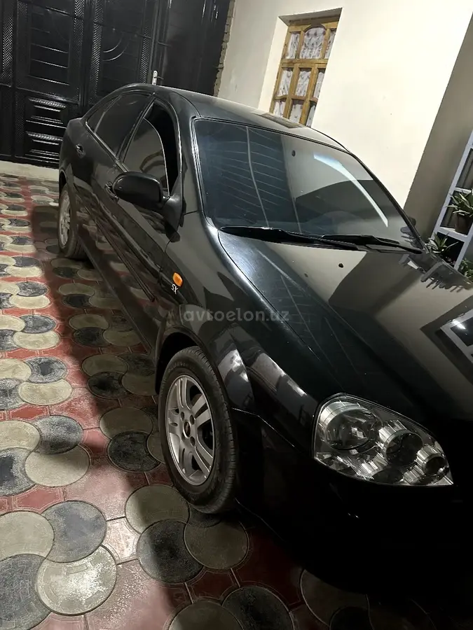 Chevrolet Lacetti,  1 позиция