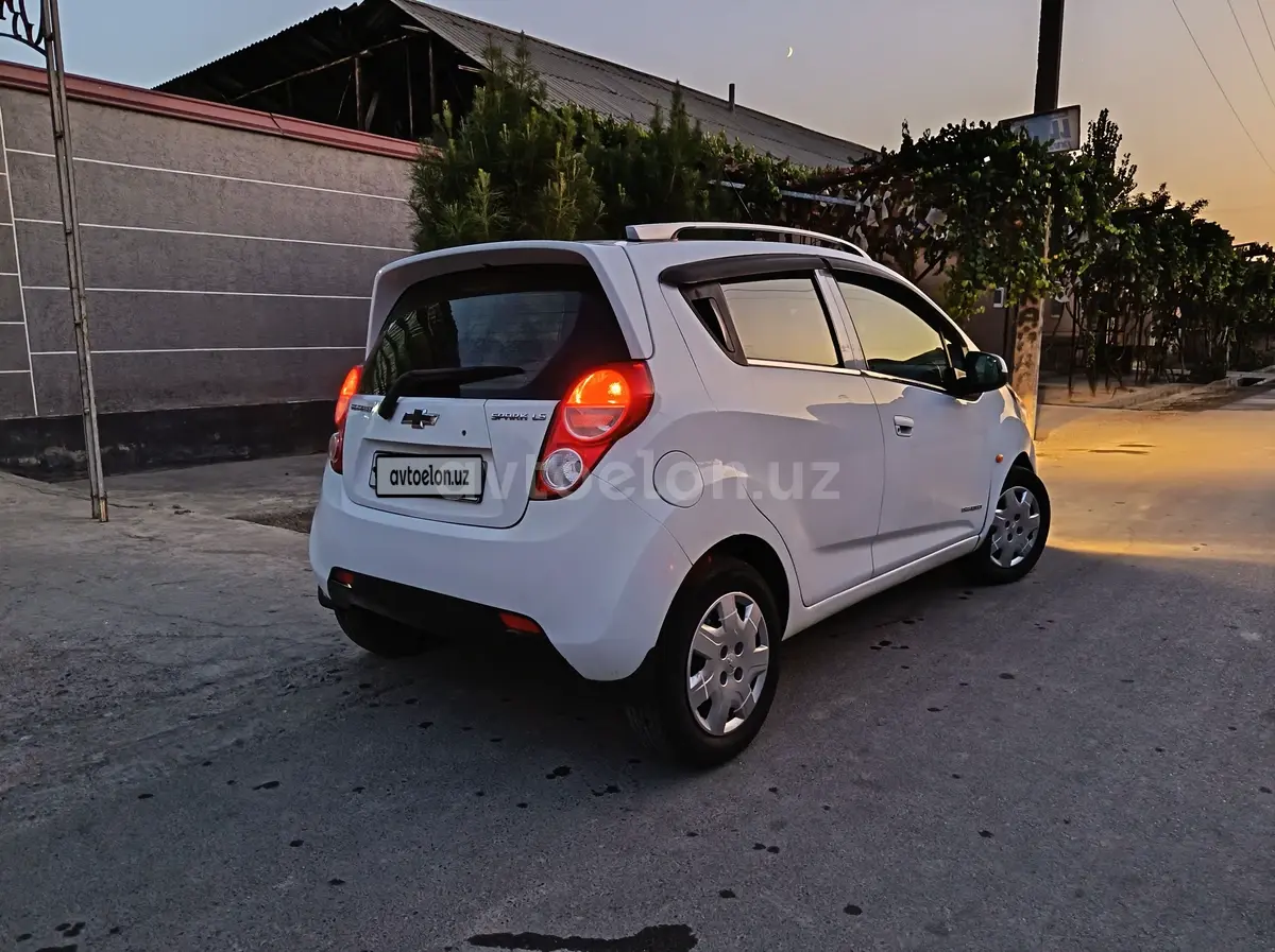 Chevrolet Spark,  2 позиция