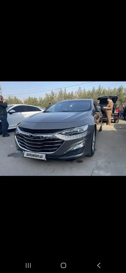 Chevrolet Malibu 2
