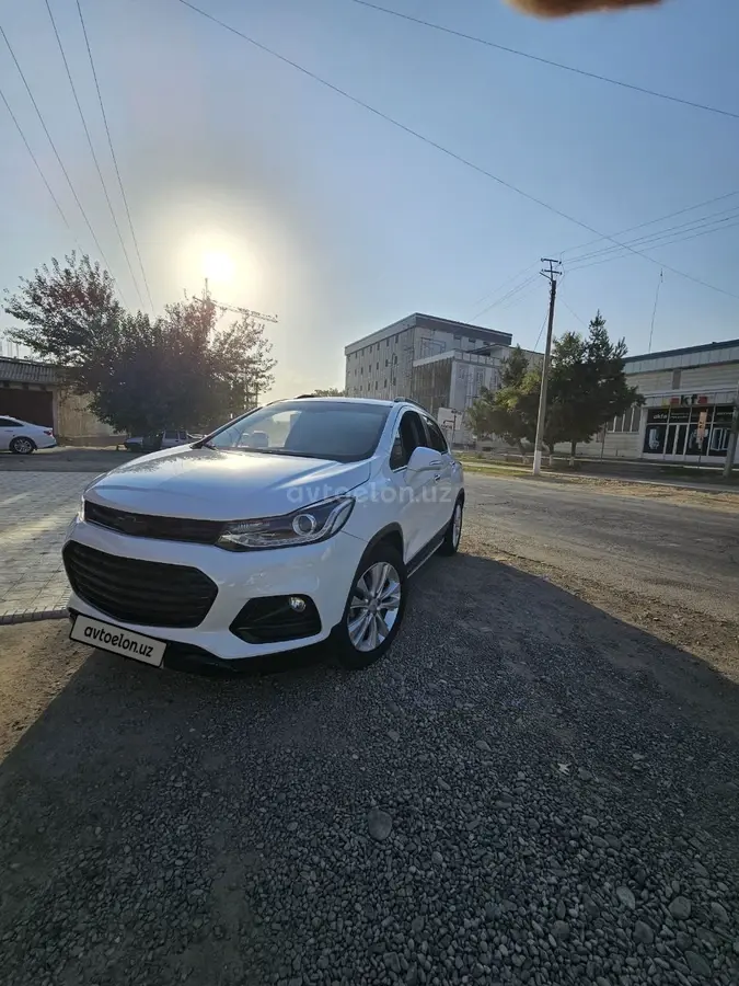 Chevrolet Tracker,  3 позиция
