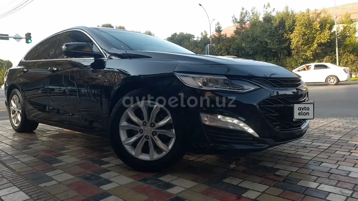 Chevrolet Malibu 2