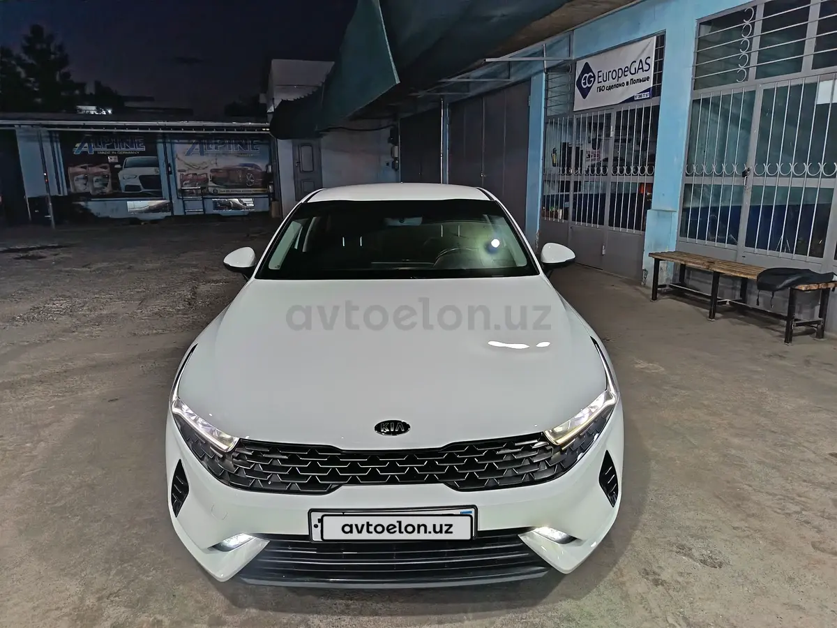 Kia K5