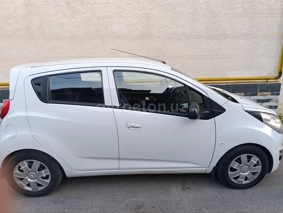 Chevrolet Spark,  3 позиция