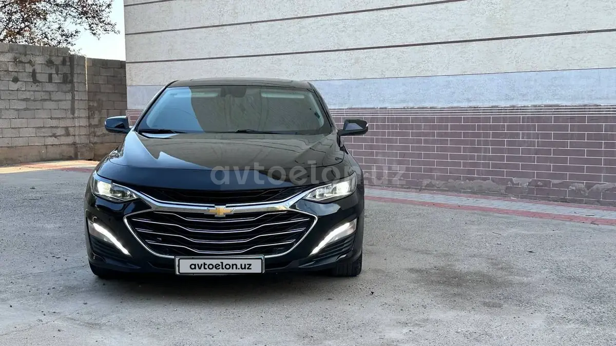 Chevrolet Malibu 2