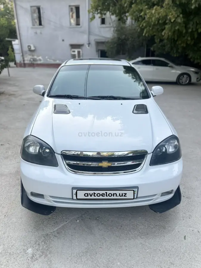 Chevrolet Lacetti,  3 позиция