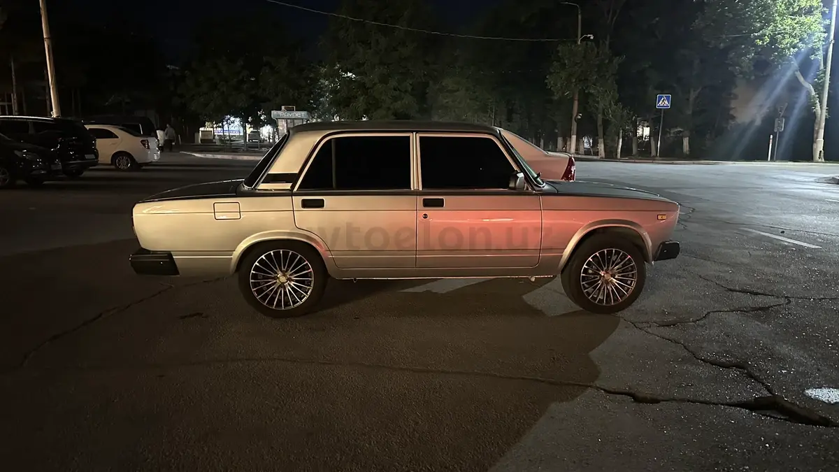 ВАЗ (Lada) 2107