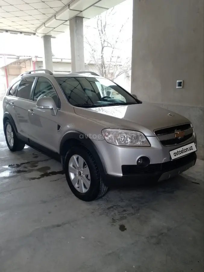 Chevrolet Captiva,  3 позиция