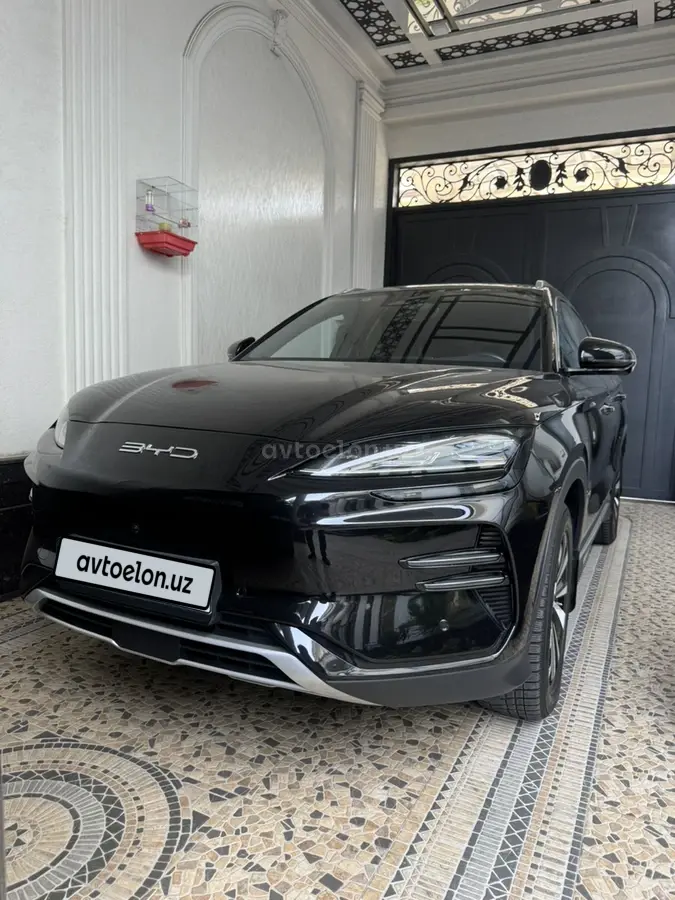 BYD Song Plus EV Champion