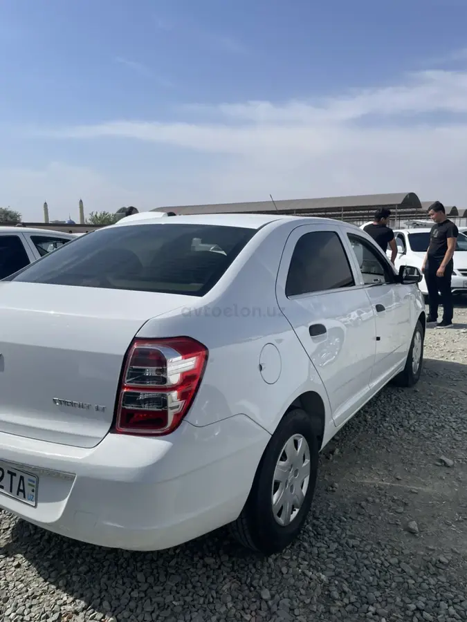 Chevrolet Cobalt,  2 позиция