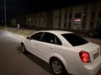 Oq Chevrolet Lacetti, 3 pozitsiya 2013 yil, КПП Avtomat, shahar Toshkent uchun 7 000 у.е. id7400231