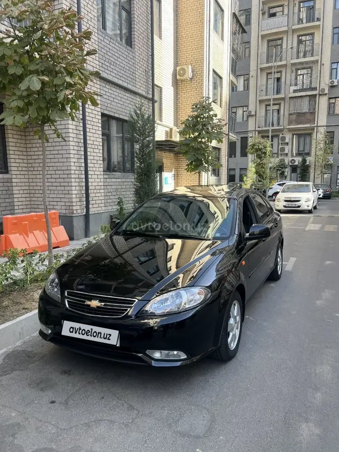 Chevrolet Gentra,  3 позиция