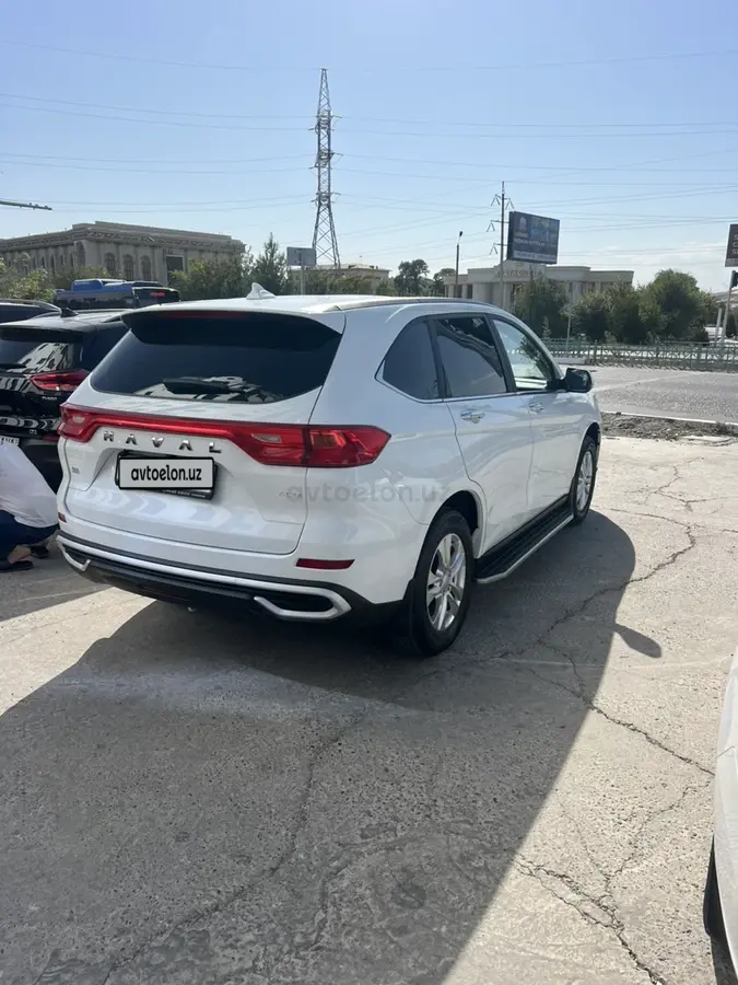 Haval M6