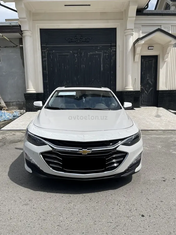 Chevrolet Malibu 2
