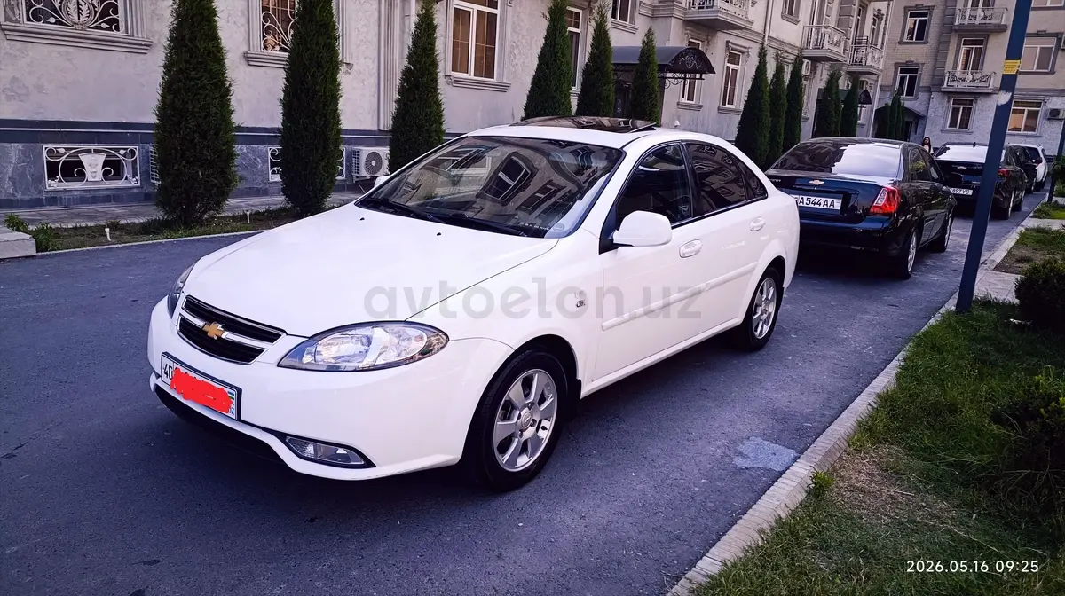 Chevrolet Gentra,  3 позиция