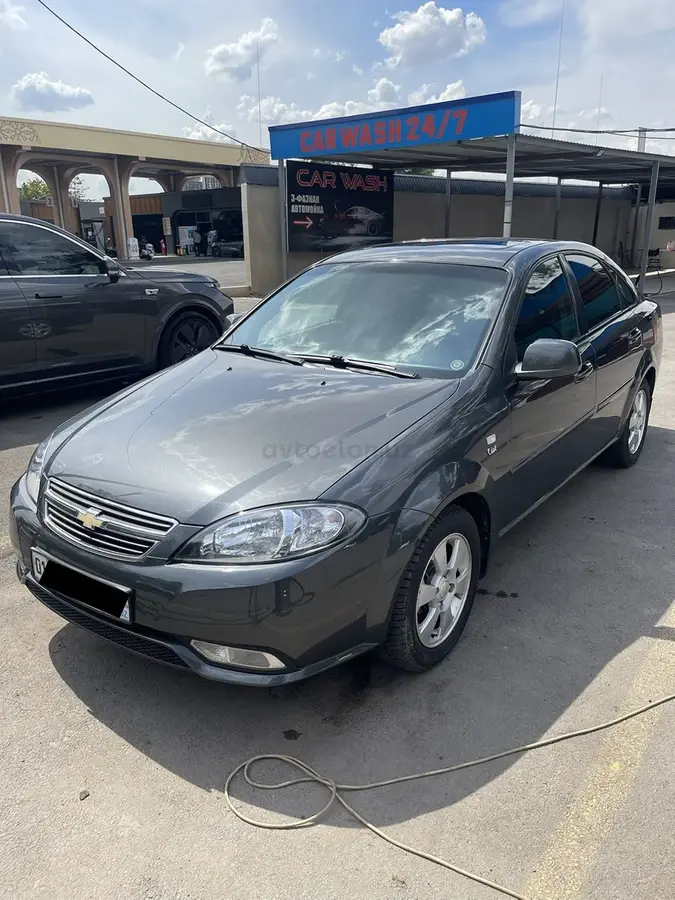 Chevrolet Gentra,  3 позиция