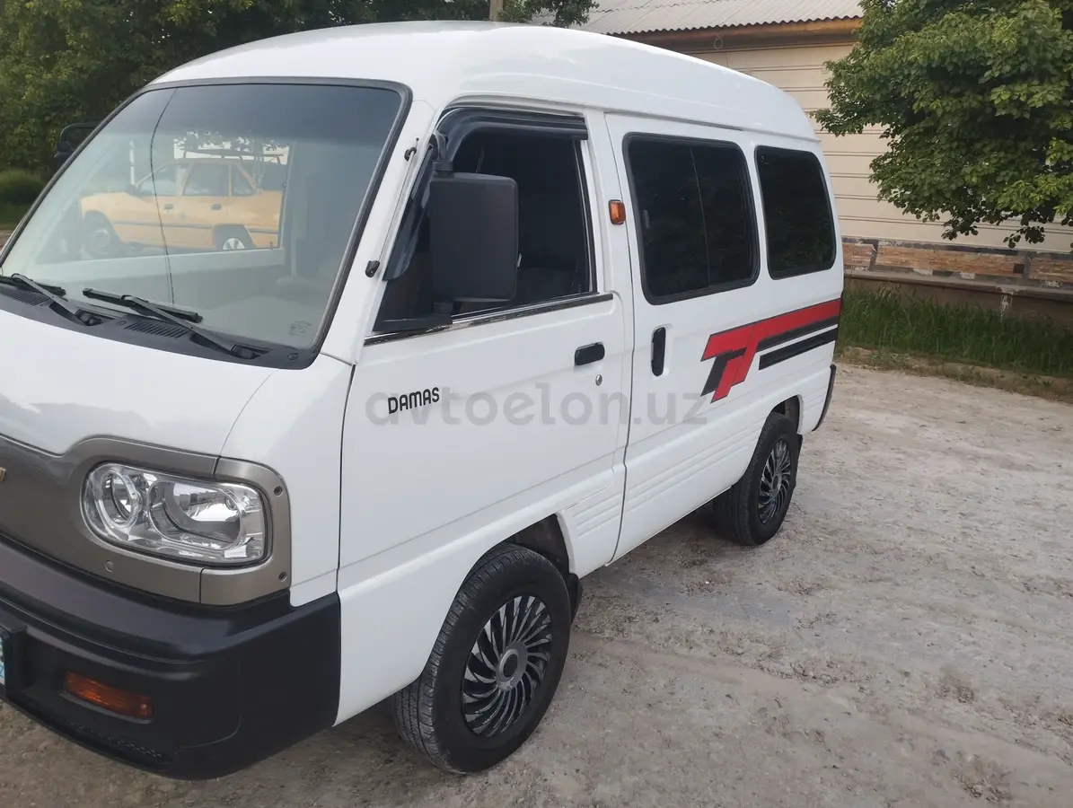 Chevrolet Damas