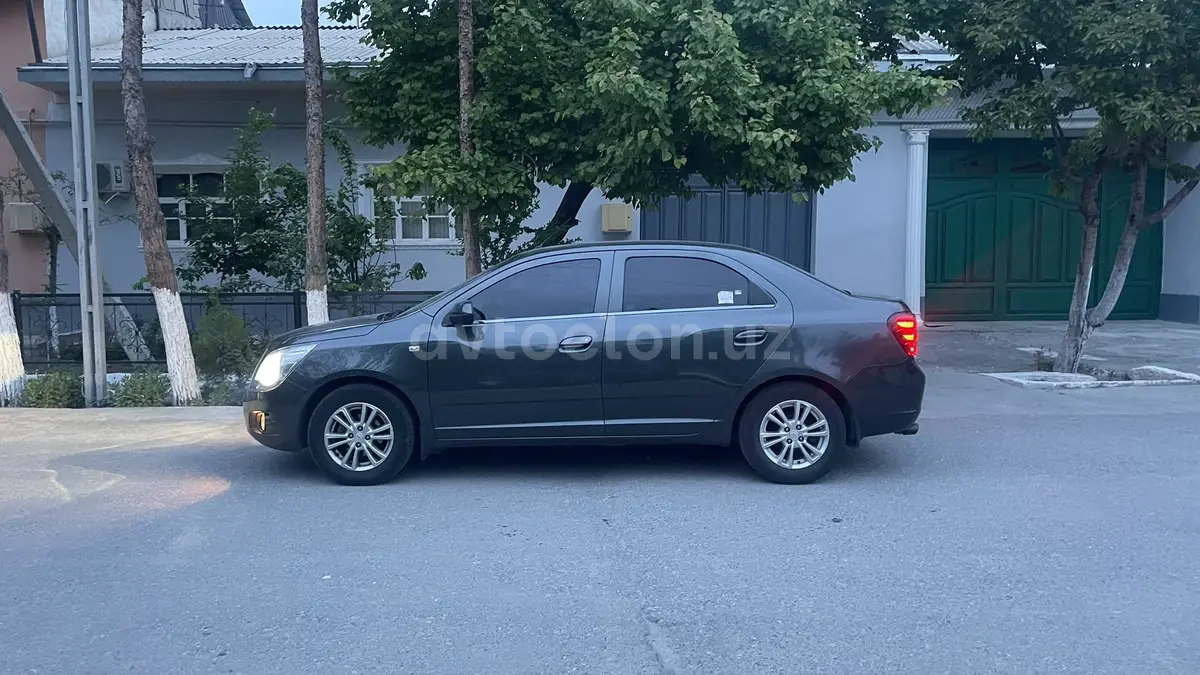 Chevrolet Cobalt,  4 позиция