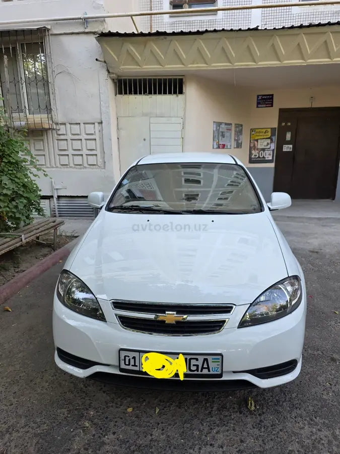 Chevrolet Gentra,  1 позиция