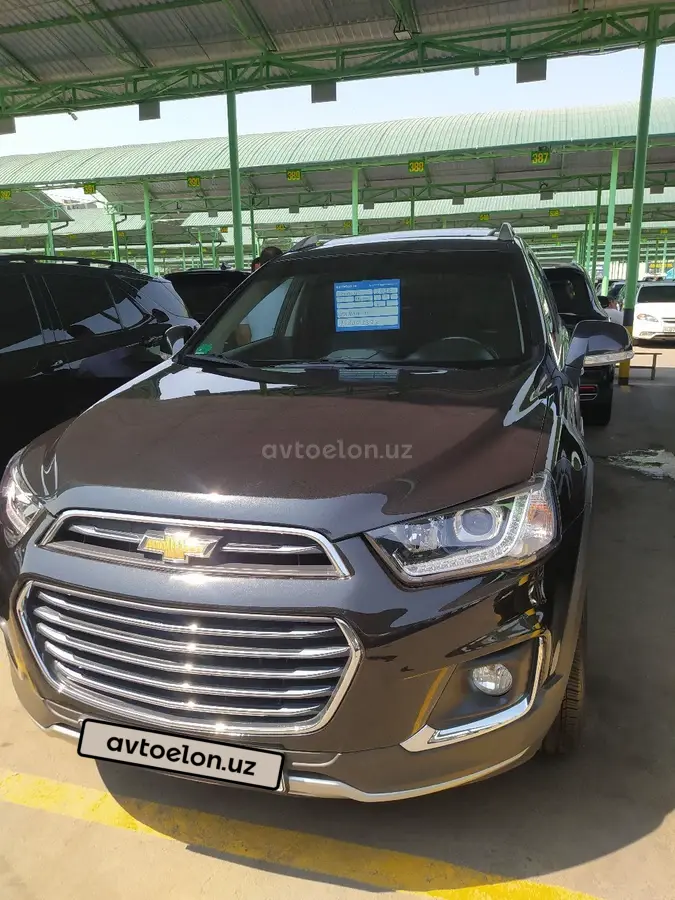Chevrolet Captiva,  3 позиция