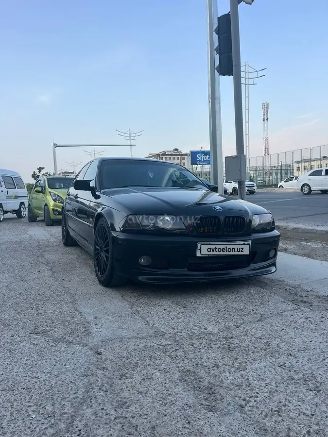 BMW 318