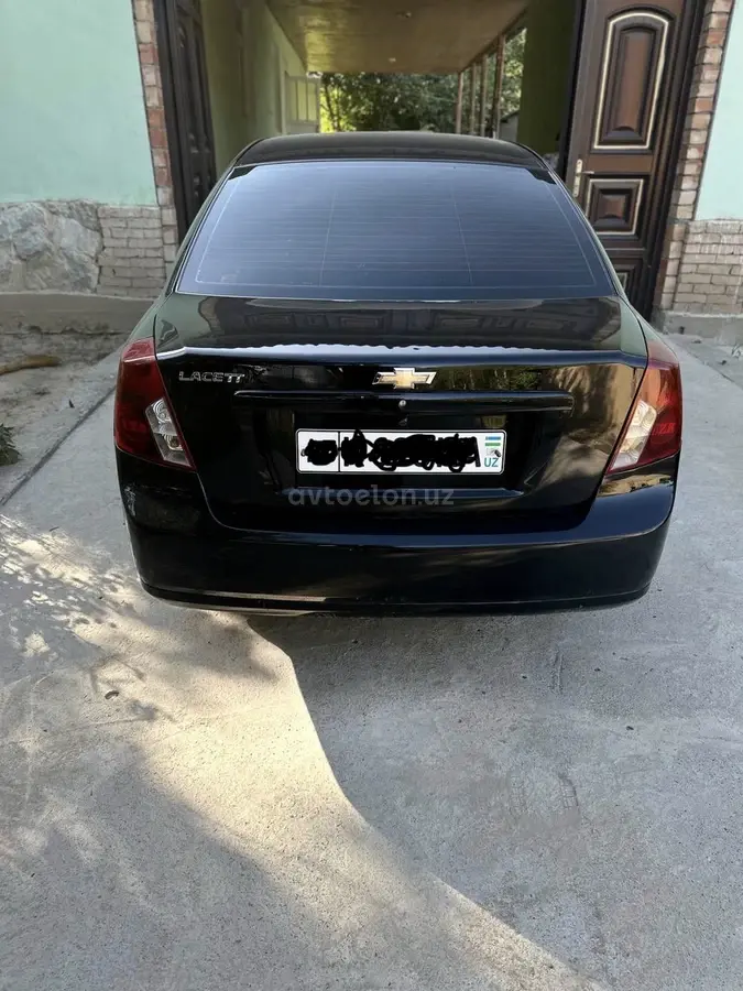 Chevrolet Gentra,  3 позиция