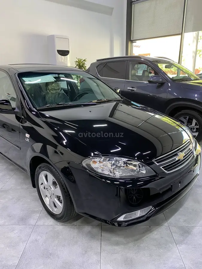 Chevrolet Gentra,  3 позиция