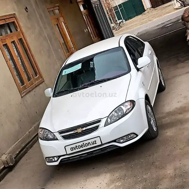 Chevrolet Gentra,  1 позиция