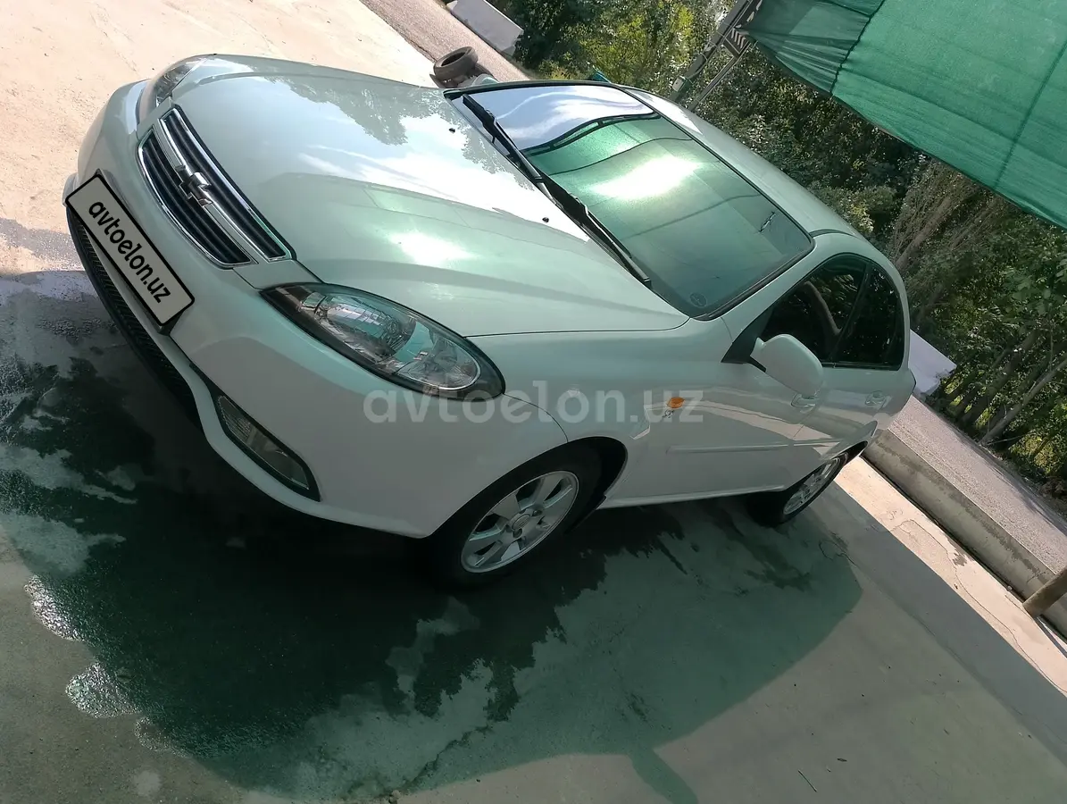 Chevrolet Gentra,  2 позиция