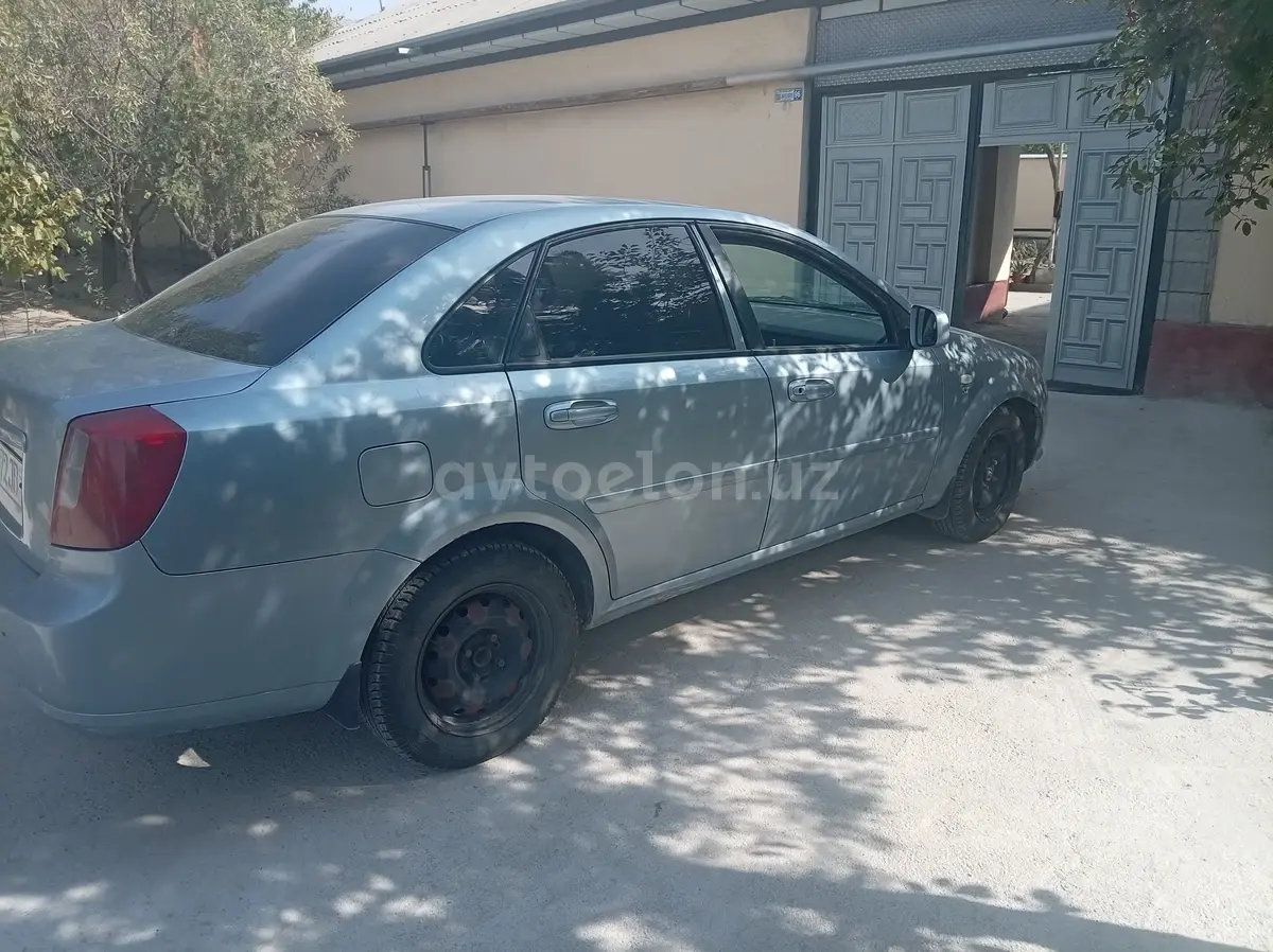Chevrolet Gentra,  2 позиция