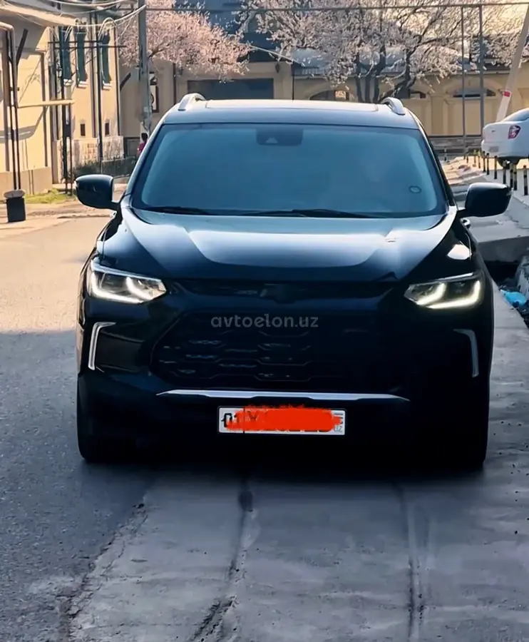 Chevrolet Tracker,  3 позиция