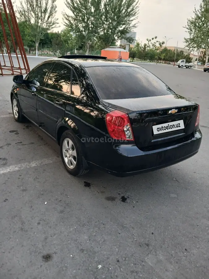 Chevrolet Gentra,  3 позиция