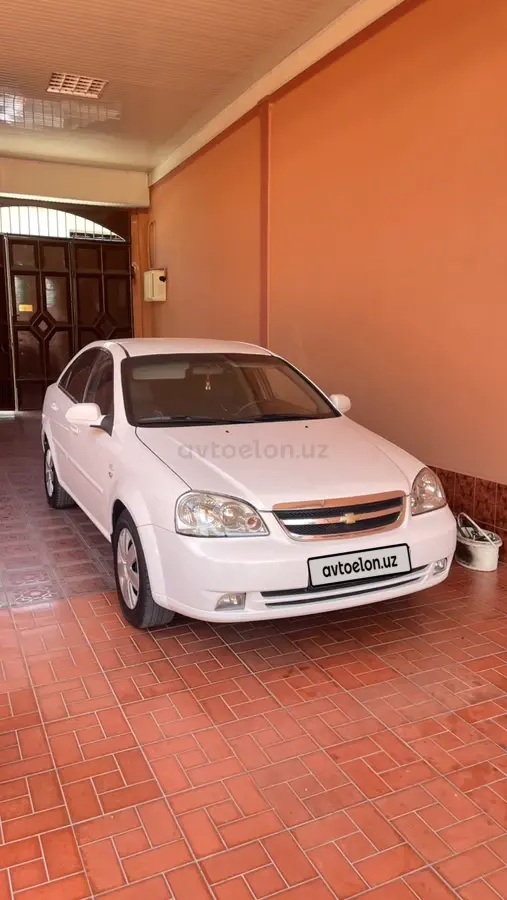 Chevrolet Lacetti,  2 позиция