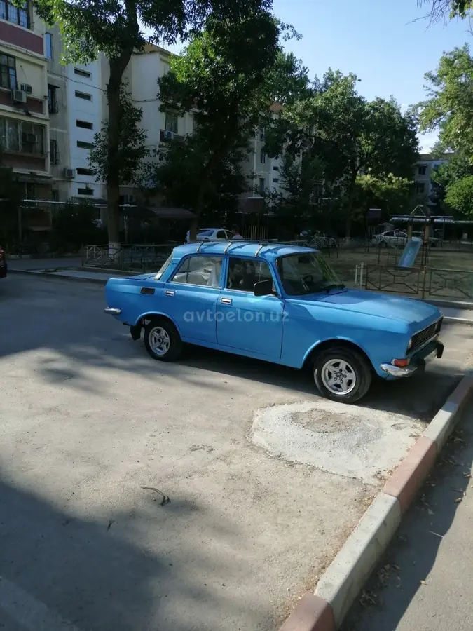 Москвич АЗЛК 2140